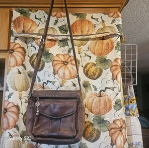 Vintage Leather Fossil Brown Shoulder Bag